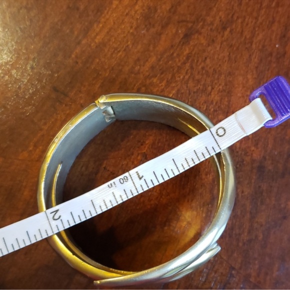 🍋Cuff Bracelet. Size Small - Picture 3 of 4